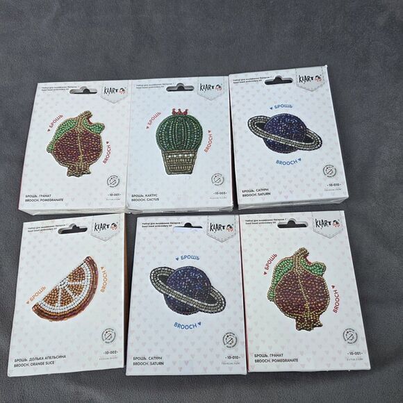 Lots 8 DIY Cross Stich Klart Brooches Kits - Picture 2 of 9